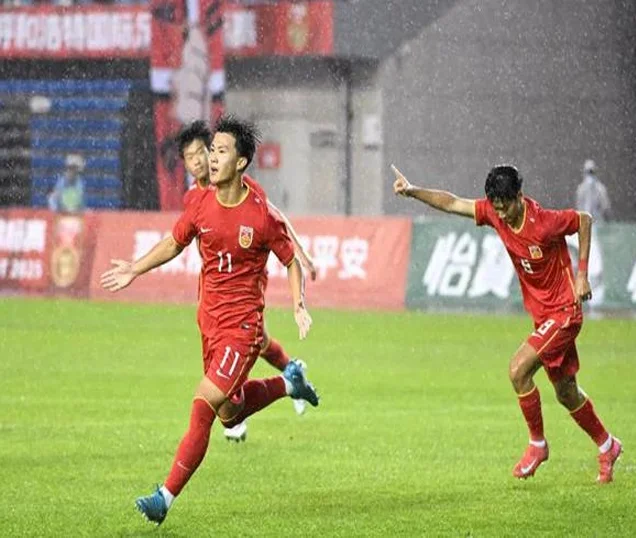 5比2！U16国足逆转澳大利亚夺冠，湖北元素成最强驱动力！相关图四