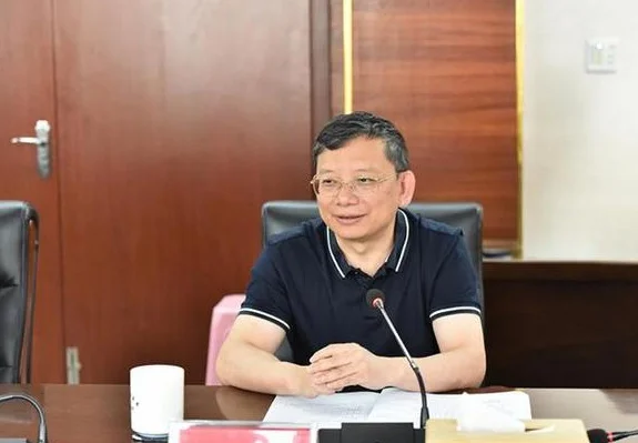 贵州省体育局与中国足球发展基金会、榕江县签订战略合作协议相关图三