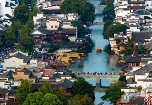 苏超联赛，你真是“人均梗王”啊！