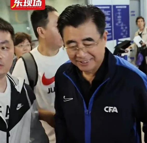 宋主席硬刚托希尔！国足两连胜即便出局也能接受，拿下印尼重庆见相关图二