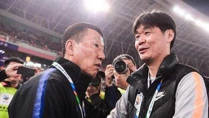 正式官宣！山东泰山队知名教头加盟新东家，曾率队勇夺9个冠军相关图二