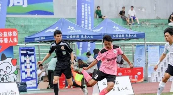 “茵浪杯”襄阳大学生足球超级联赛6月11日开赛相关图二