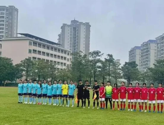 祝贺！怀集中学勇夺肇庆市全国青少年校园足球特色学校联赛冠军相关图三