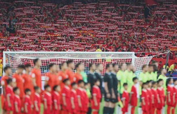 生死战vs19人归化印尼，国足明晚没有退路！相关图六