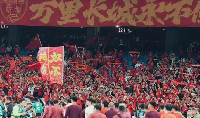 生死战vs19人归化印尼，国足明晚没有退路！相关图三