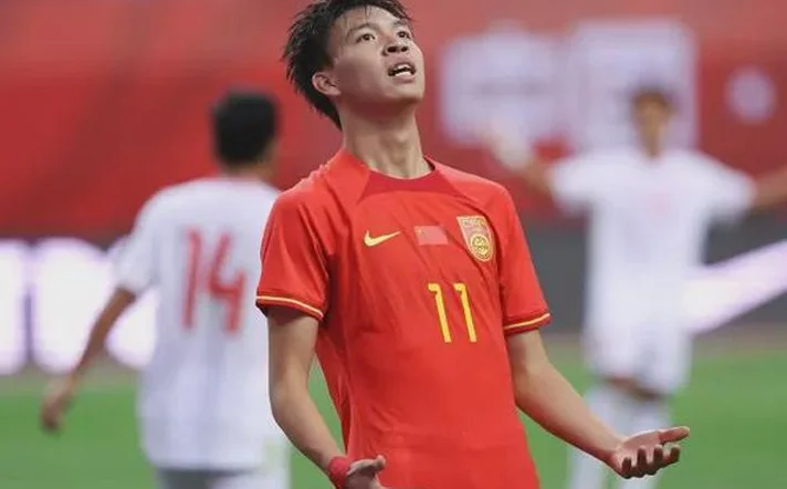 生死战！国足客场“渡劫”印尼，张玉宁领衔年轻锋线能否逆袭？相关图三