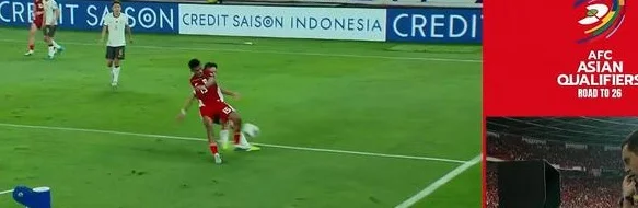 半场0-1！国足送印尼点球，申花后卫后场玩火，比赛过程提心吊胆