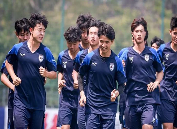 曲波、朱挺挂帅！中冠日照赛区名单出炉，张翀、王选宏等老将亮相相关图五