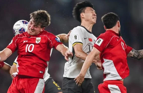 68年首负印尼！国足0-1吞4连败无缘世界杯，杨泽翔送点王钰栋造险相关图二