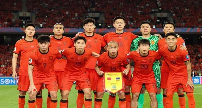 23人名单公布：王钰栋11号+塞鸟8号 印尼14位归化 总身价=国足3倍相关图四