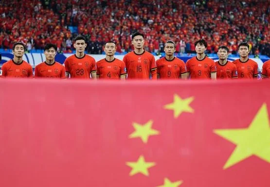 国足VS印尼首发：18岁王钰栋、塞鸟首次先发！韦世豪+蒋光太替补相关图二