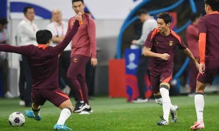 国足0-1无缘世界杯：四年之后又四年，希望的曙光何时能被点亮呢相关图六
