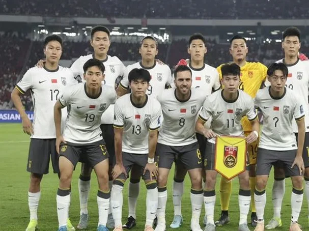 国足出局夜创四大尴尬纪录！伊万即将下课，冲击30年世界杯仍有戏相关图七