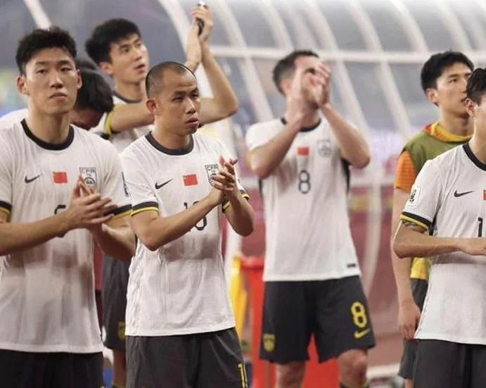 18强赛综述：国足无缘世界杯！韩国直通 乌兹别克+约旦首次出线