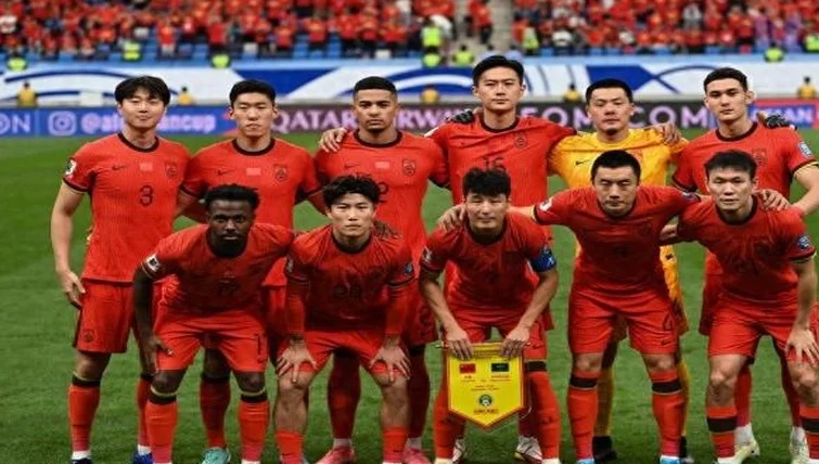 京媒五问国足：国足需要什么样的球员、教练、联赛、青训、球迷？