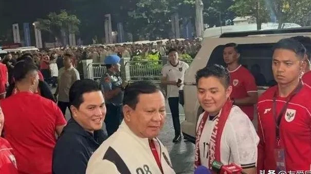 0:1后，伊万怪天气，印尼总统谢国足，全国上下放鞭炮，如同过年相关图三