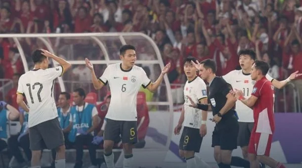 国足0-1无缘世界杯：四年之后又四年，希望的曙光何时能被点亮呢相关图二