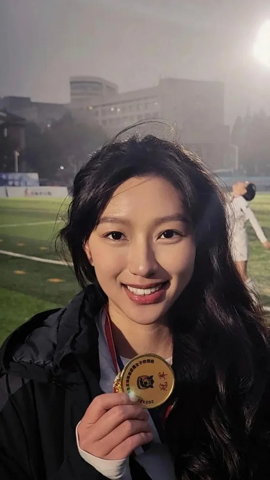博主小宇宙丨闪电狗：希望有更多人发自内心地支持女足！相关图三