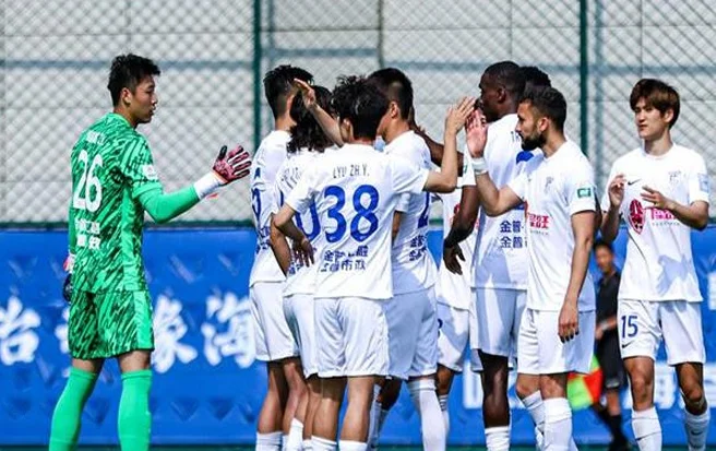 英博0-1西海岸 黄子豪首发！不赢梅州又保卫大连 杯赛压力在国安