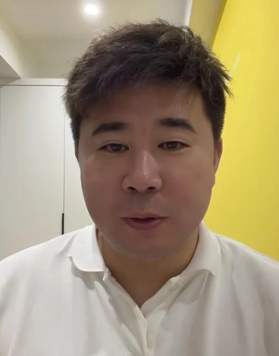 塞鸟入籍踢两场半，九大老将被拍在沙滩上！王钰栋不留洋就被同化相关图六