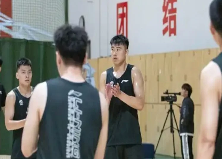 山东全运会超常发挥，休息日全员秀肌肉，决赛圈将冲四强！相关图三