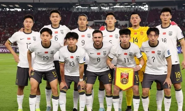 晚上7点！国足迎争五大战，伊万补招2人，1-0=避免垫底，首发曝光