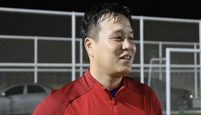 苏超赛场上，常州队里的“过期少年”们不想玩梗，只想赢一场相关图四