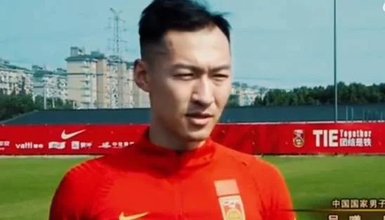 言犹在耳!吴曦:我每天都坚持吃海参 累的时候吃2根大部分时间1根相关图二
