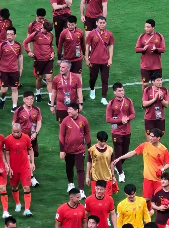 CCTV5直播深圳VS申花 徐7杨16替补，成都客战河南 杨明洋打脸伊万相关图五