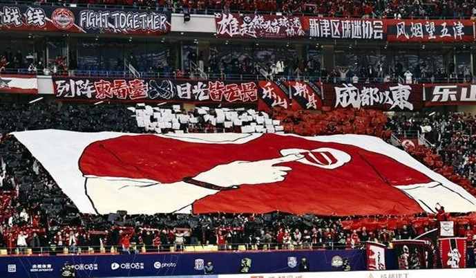 中超重燃战火 成都蓉城继续冲击榜首相关图二
