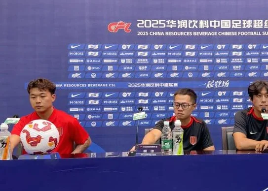 徐正源：间歇期一度只有十几人训练，队内伤病多需要克服