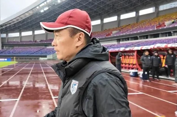 马莱莱PK恩戈姆！刘主任联手小毛+小朱，英博双外援VS梅州三外援