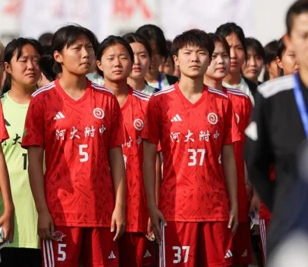 全国青少年校园足球联赛高中组总决赛在秦皇岛开赛相关图二