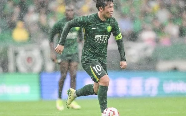 北京国安2-1长春亚泰 产生3大不可思议+2个不争事实 揪出全场最差相关图二