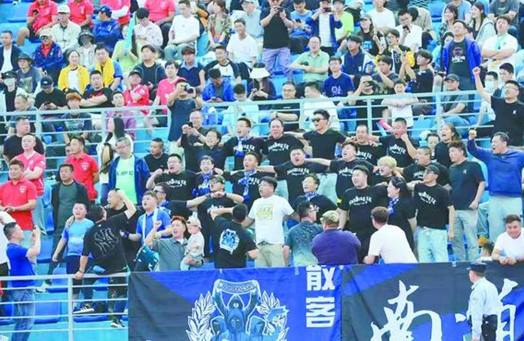 十三城搅动绿茵场，跟着“苏超”学什么？相关图四