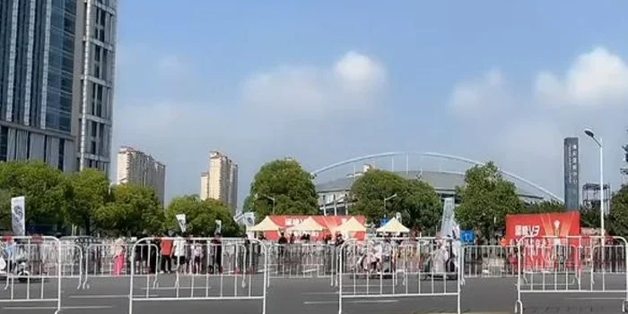 苏超观察|第四轮火爆开打，无法“擒淮”的南京只剩情怀相关图三