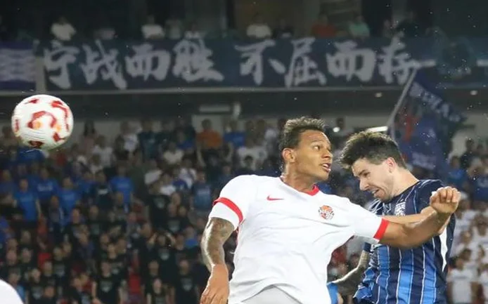 0封对手！武汉三镇拿下保级关键战相关图三