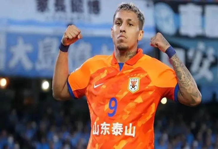 0-1！2轮不胜，山东泰山未能把握住申花、蓉城均输球良机相关图二