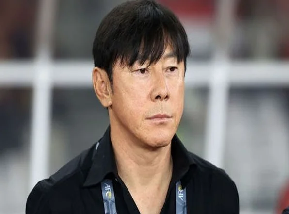 相关人士：申台龙未接到中国足协任何提议或联系，没实质性接触