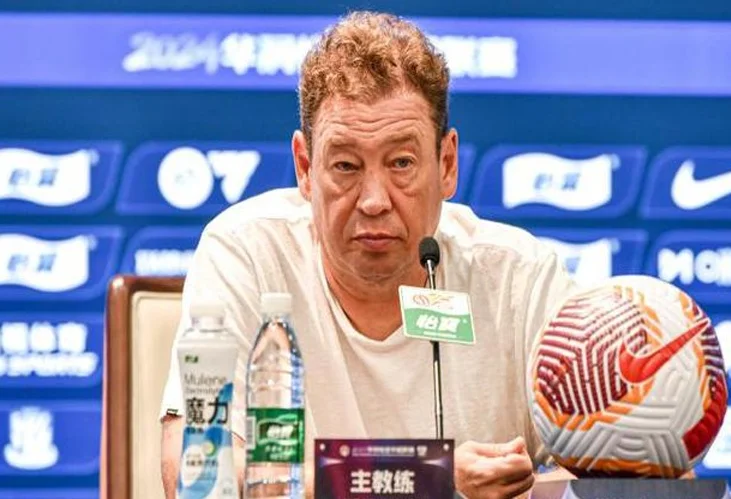 记者分析申花输新鹏城：把握机会欠缺+体能不足+伤病影响