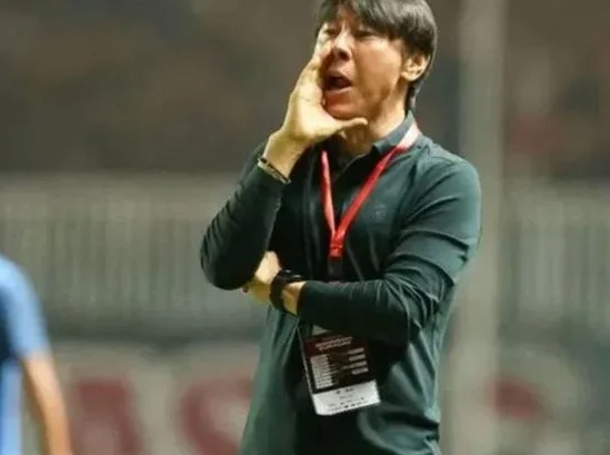 韩名帅回应国足邀请：可以考虑+但尚无对话 记者：决不能请韩国人相关图二
