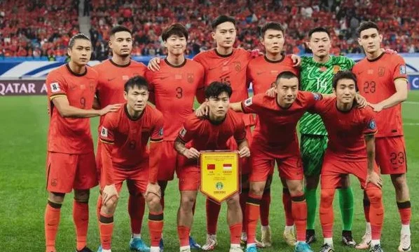 国足新帅人选被曝！45岁亚洲足球先生接班，高洪波范志毅无缘相关图三