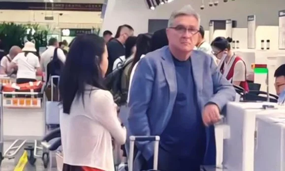 东亚杯郑智PK邵佳一，武汉少帅更不简单！伊万可别成“千古奇冤”