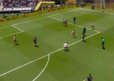 世俱杯！4-0，大巴黎开门红，鲁伊斯、维蒂尼亚、马尤卢惊艳破门相关图三