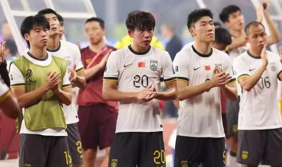 国足出局第五天！伊万科维奇下课内幕曝光，球迷：错怪足协了？相关图二