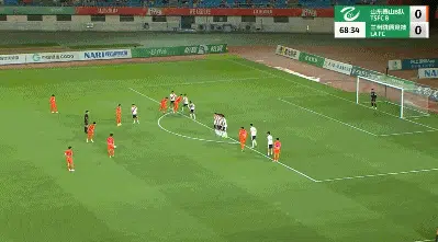 郑铮接班人？泰山小将制霸中乙：连场任意球破门，两轮狂轰4球相关图三