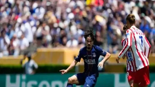 让一个登贝莱巴黎仍4-0马竞，近乎“无敌”！恩里克注入必胜优势