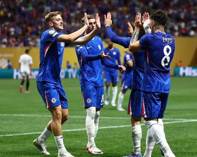 5万空座位！世俱杯这场2-0上热搜：票价50美元，还是卖不动相关图四