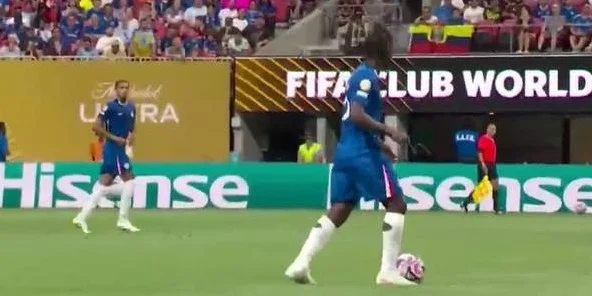 2-0！1.2亿先生哑火，新援首秀送助攻，恩佐闪耀，切尔西开门红相关图二