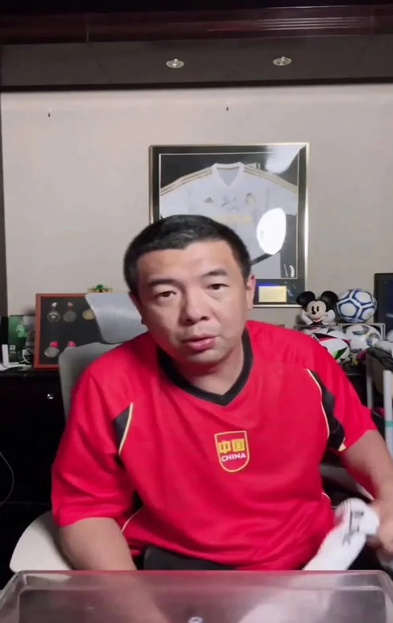 前国脚：中国球员顶薪500万不多，踢得不好与挣得多少没多大关系相关图六